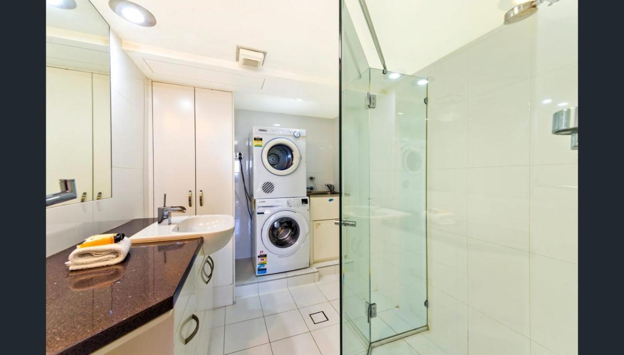 Aparthotel Zenith Ocean Front Gold Coast