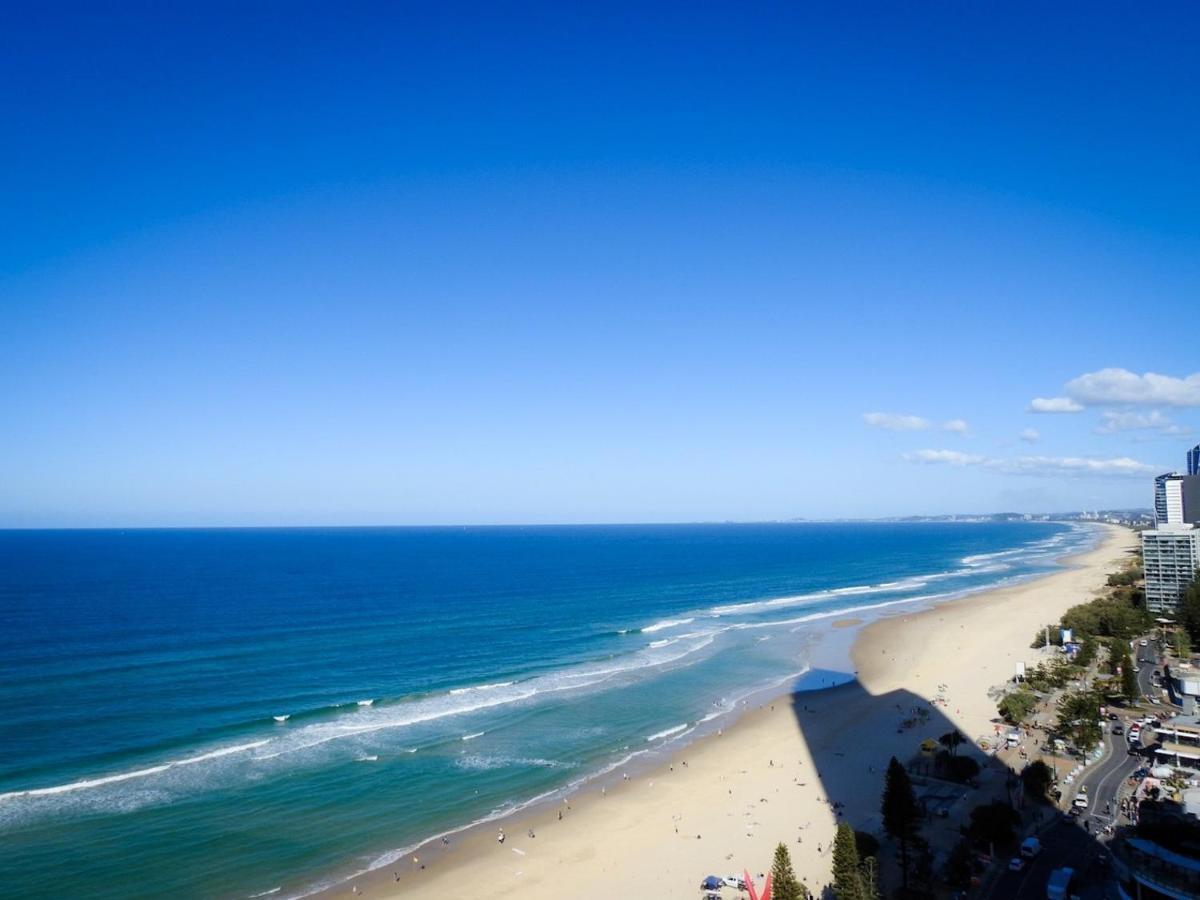 Aparthotel Zenith Ocean Front Gold Coast