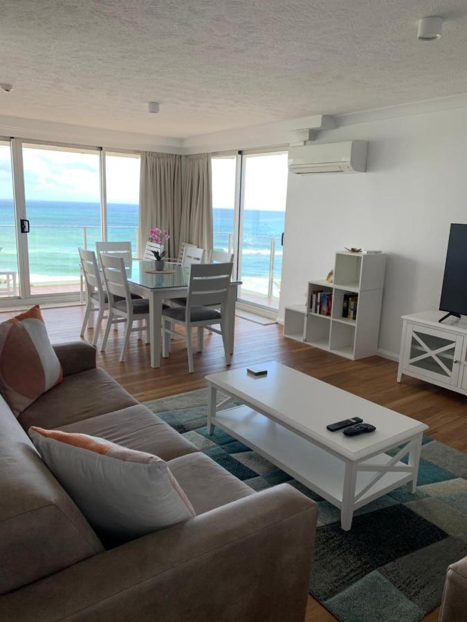 Pacific Regis Beachfront Gold Coast