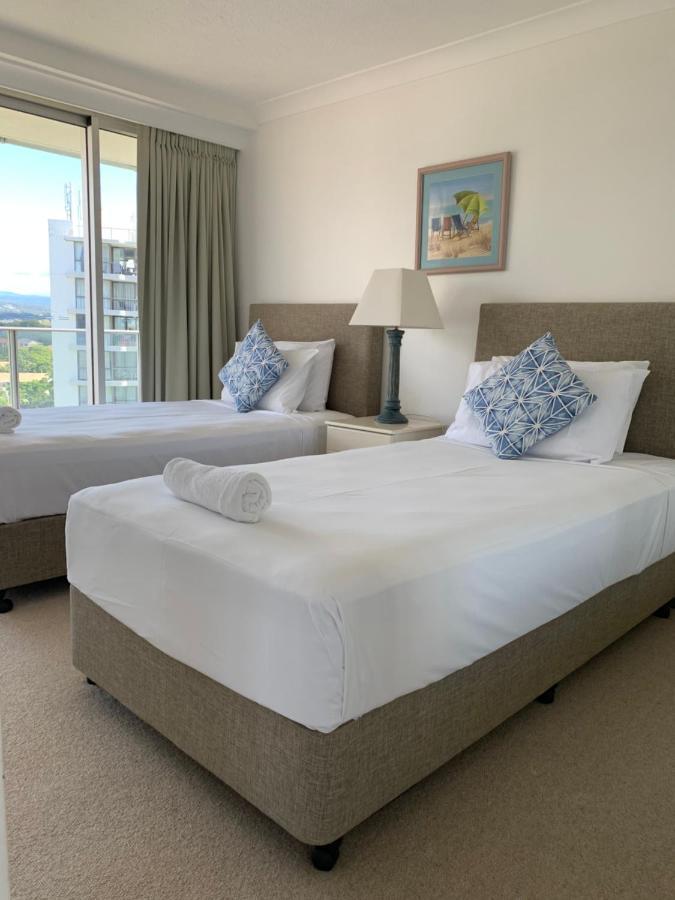 Aparthotel Pacific Regis Beachfront Gold Coast