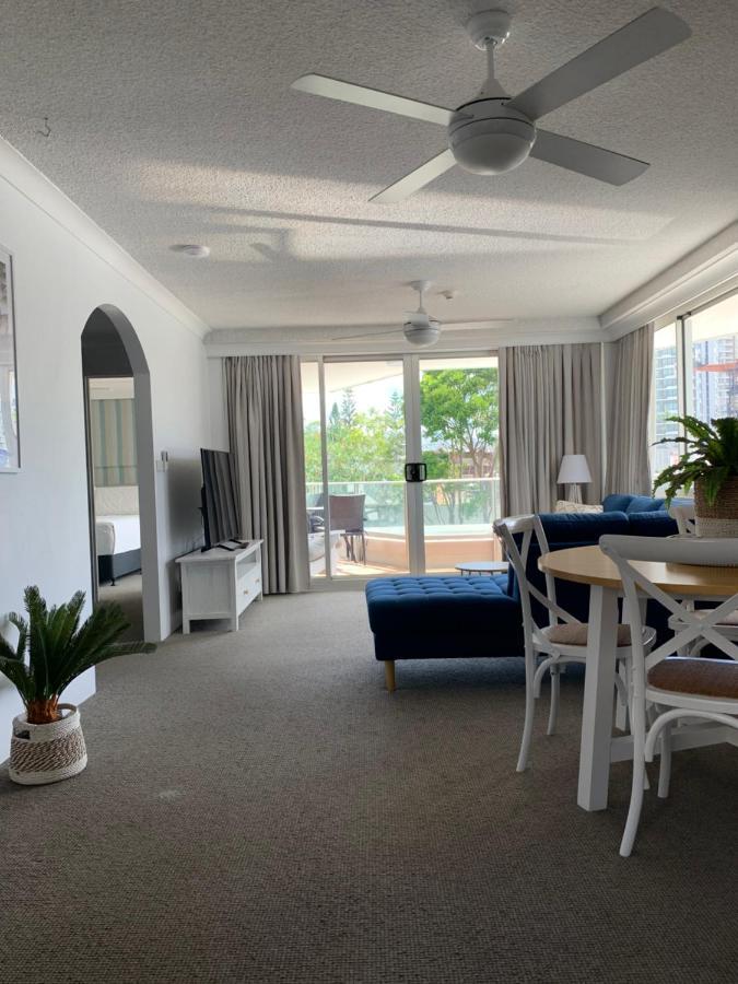 Aparthotel Pacific Regis Beachfront 4*