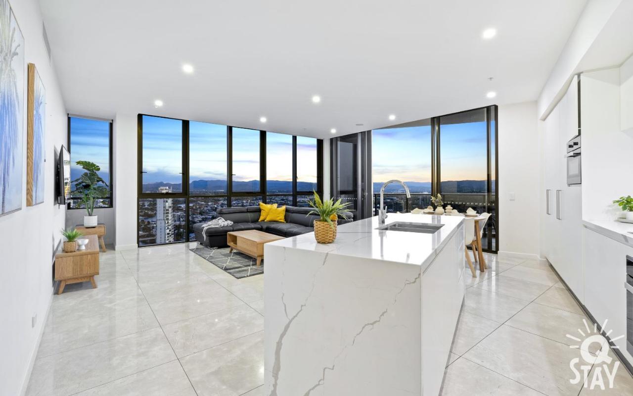 Ruby - 2 Bedroom Penthouse In Surfers Paradise! *