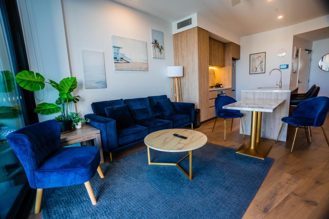 Overview 2 Bedroom Luxurious Casino Gc28 *
