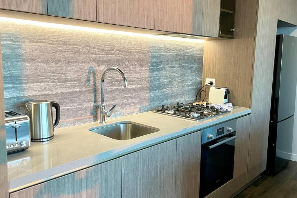 Apartamento Broadbeach Luxury Casino Riverview Skyline 2bedroom Apt 48f Gold Coast