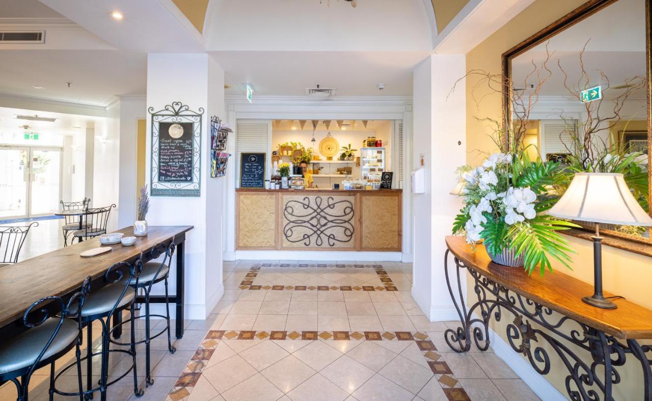 Bel Air On Broadbeach - Official 4*