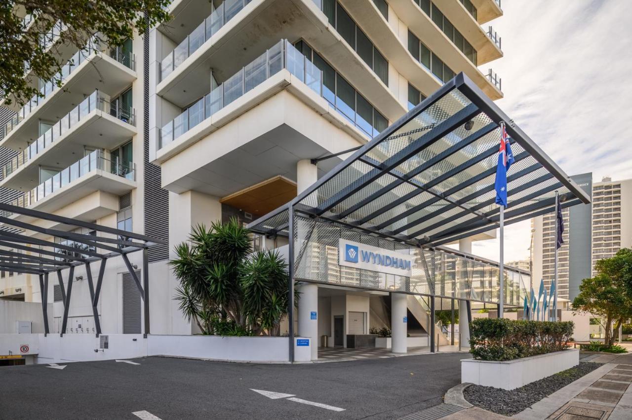 1br Sky Rise Surfers Stunner Apartment