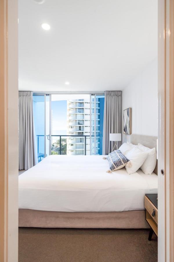 Apartment Ocean Side Amazing Sauna Pool Gym Gold Coast