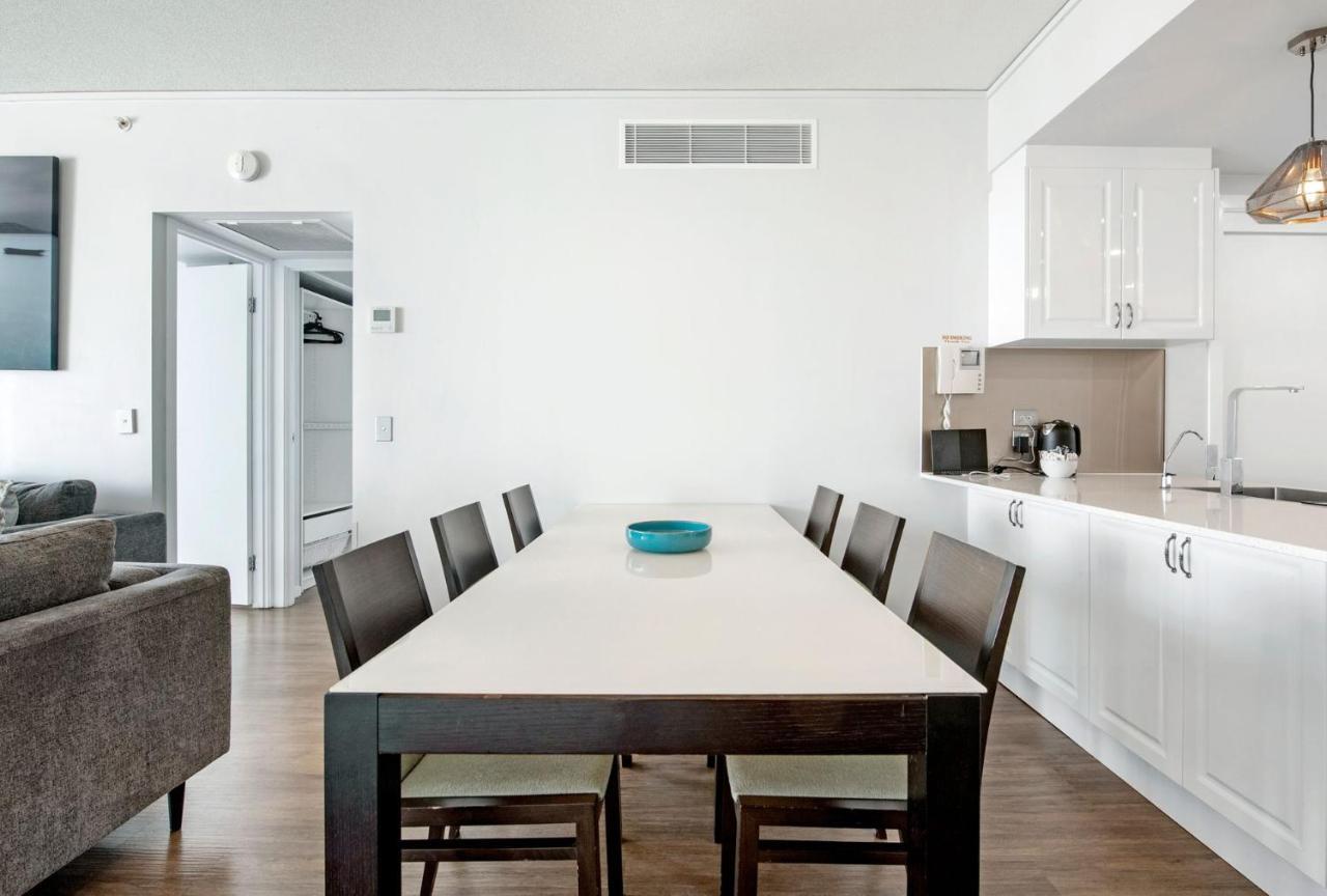 Apartment Beautiful 2 Bedroom - Sierra Grand Broadbeach