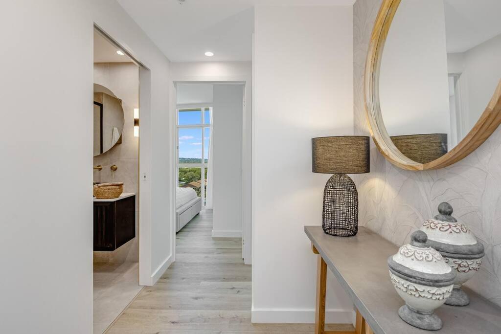 Beachfront Bliss, 3br Kirra Oasis- Pool And Sauna Apartamento