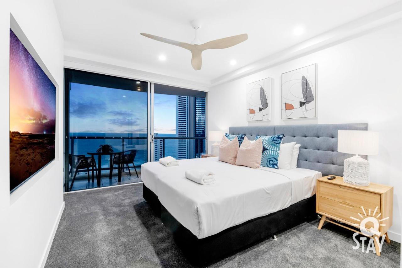 Chevron Renaissance By Vaun * Gold Coast