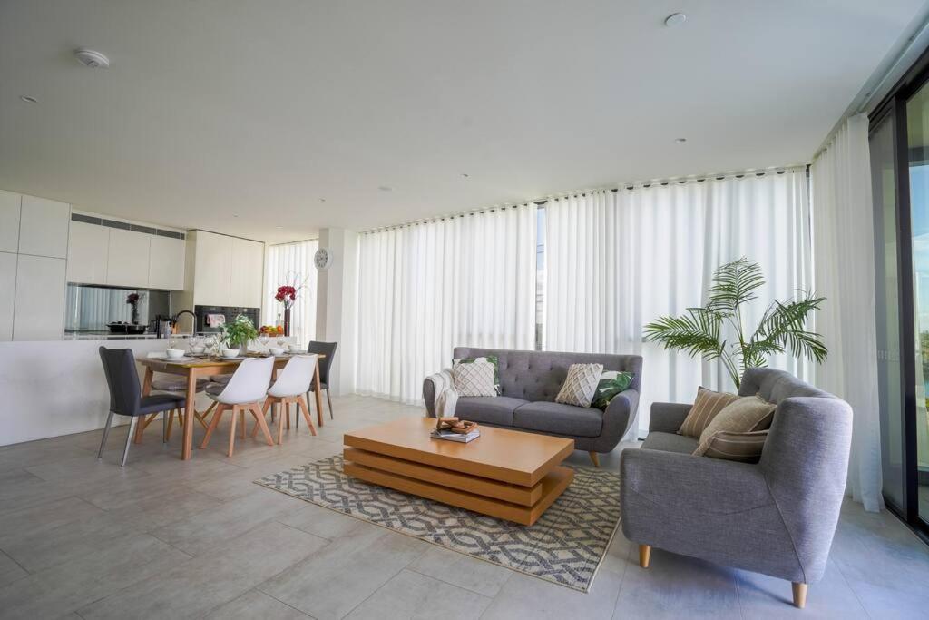 Serene Paradise Palms Luxury 3 Bed @mermaid Water Apartment *