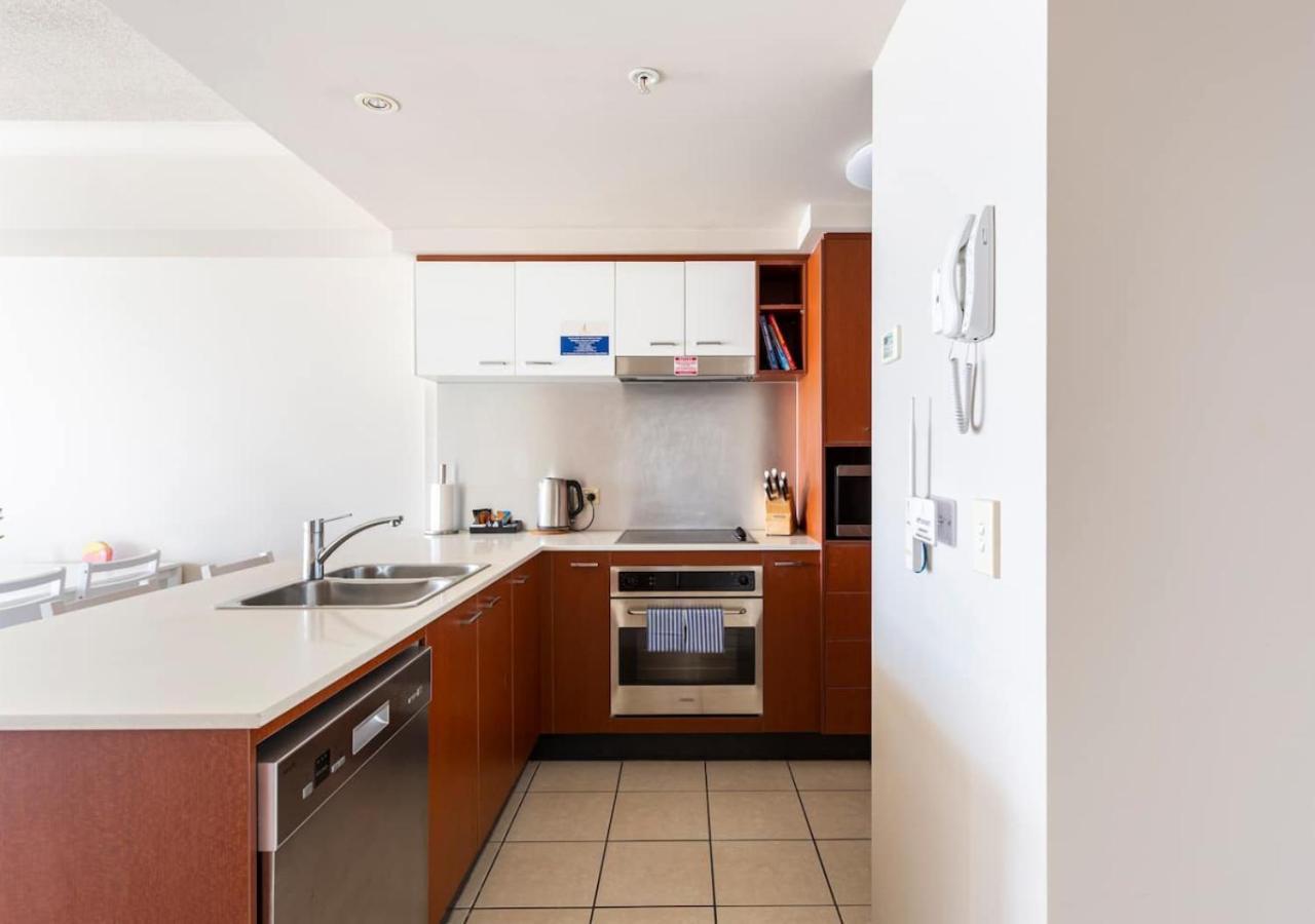 2 Bdrm Towers Of Chevron, 19th Floor Amazing View Apartamento