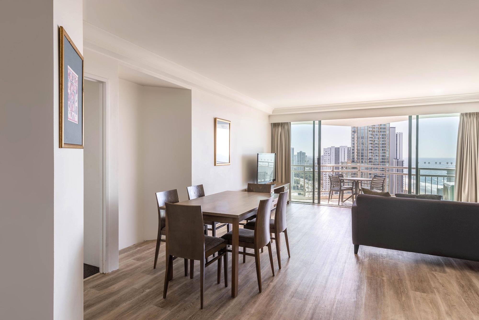 Mantra Crown Towers 4* Gold Coast