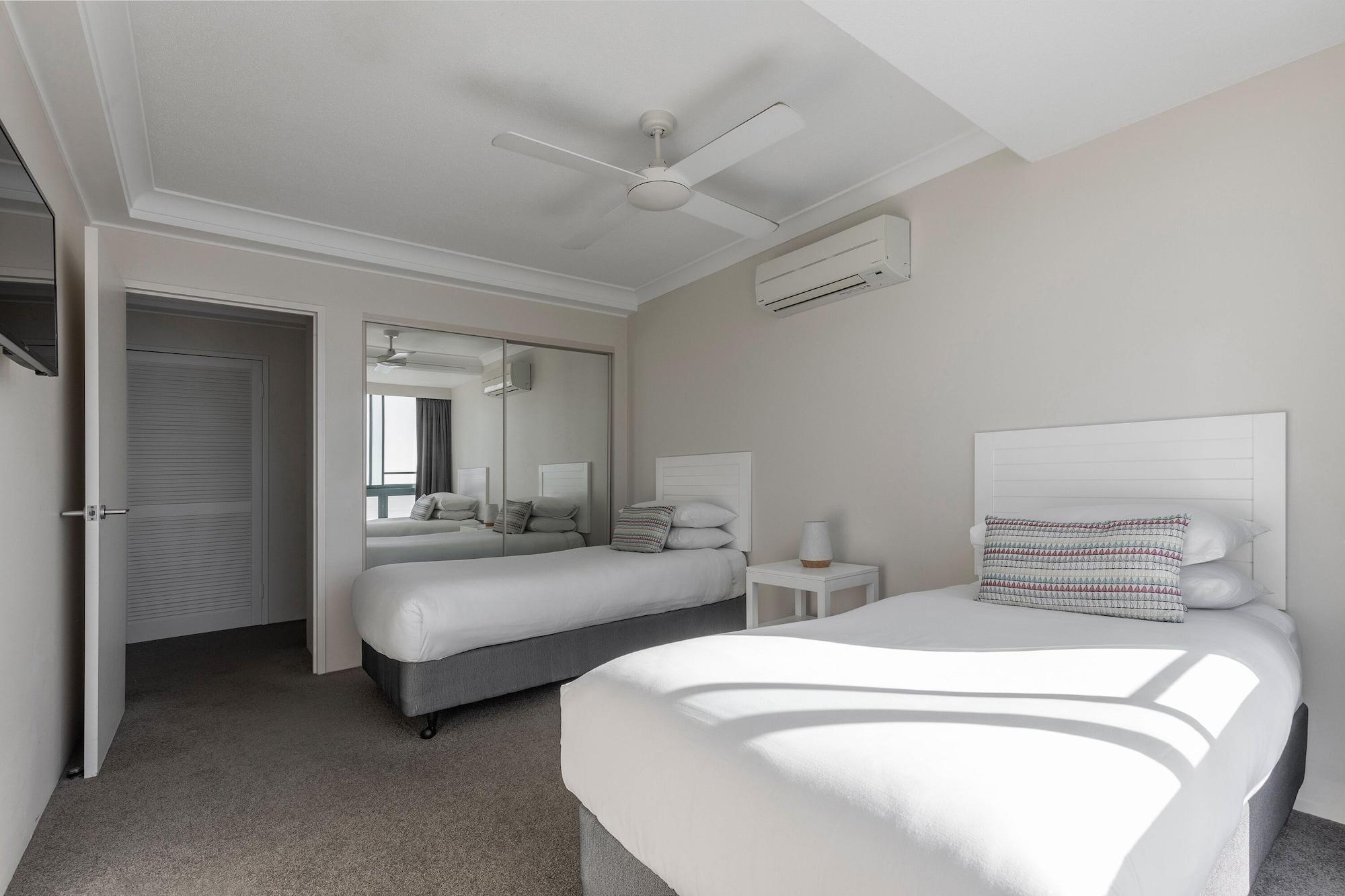 Mantra Crown Towers Aparthotel 4*