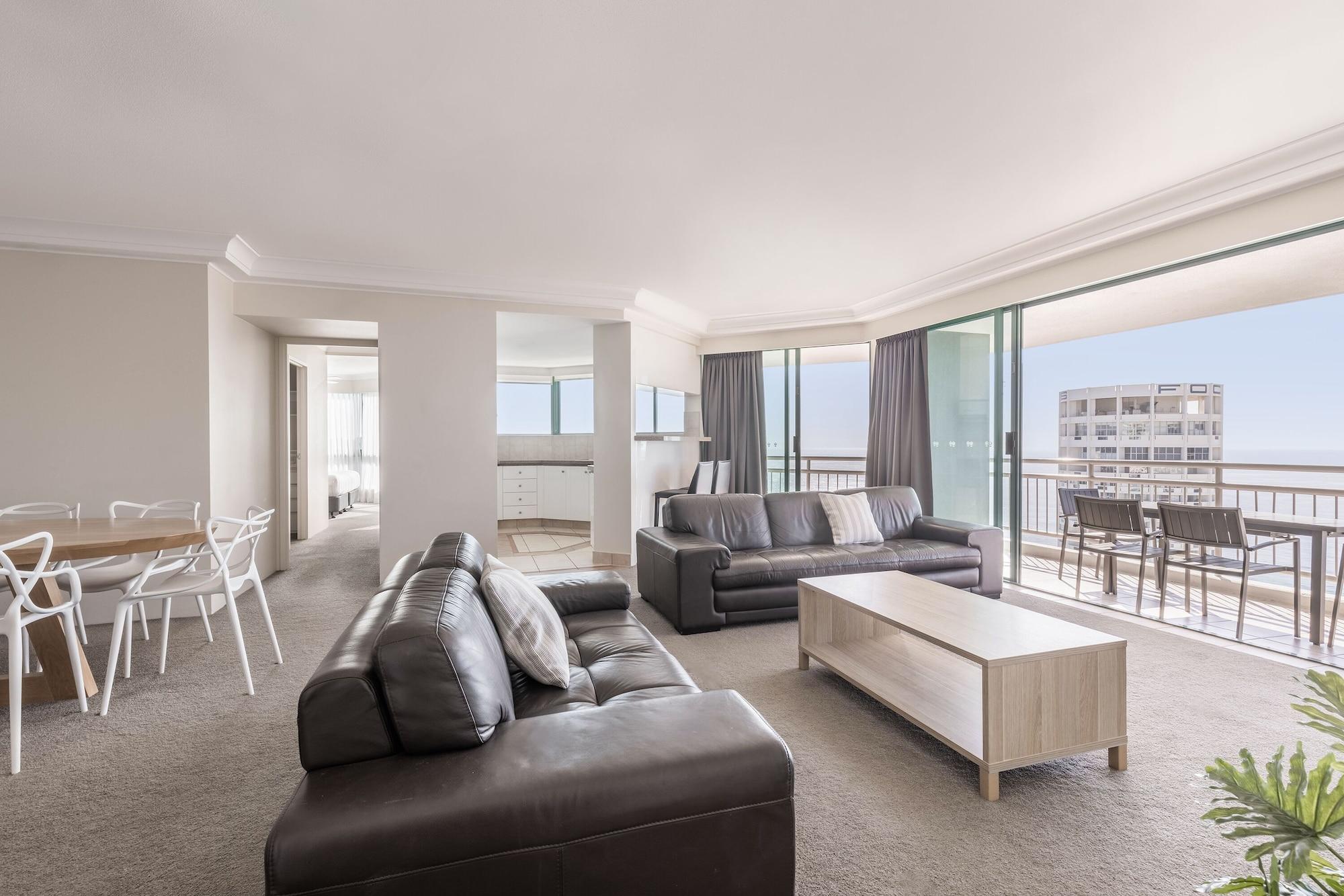 Mantra Crown Towers 4*