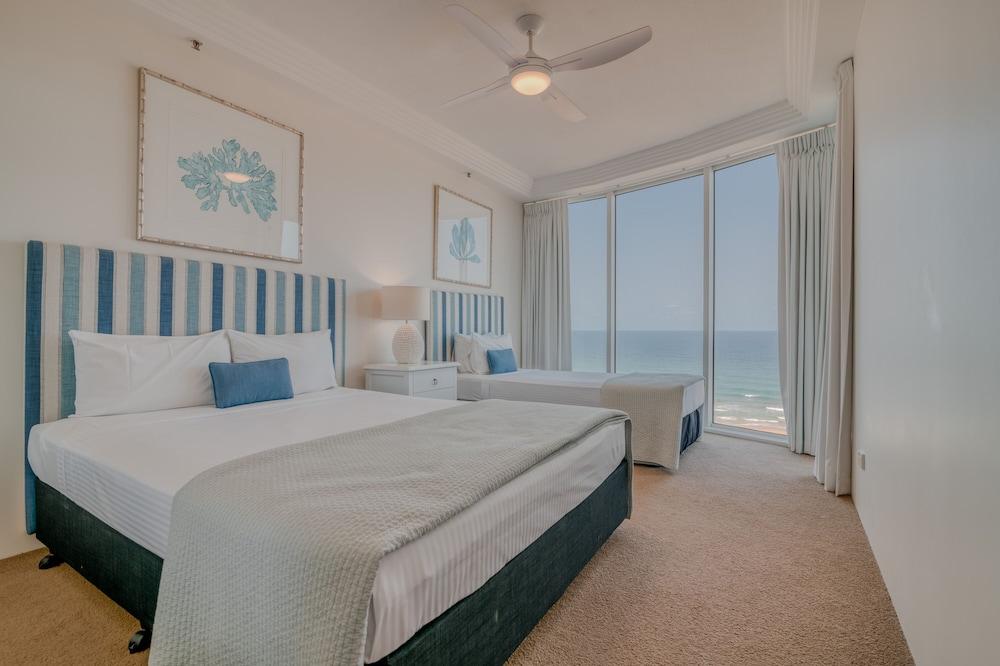 Aparthotel Carmel By The Sea Gold Coast