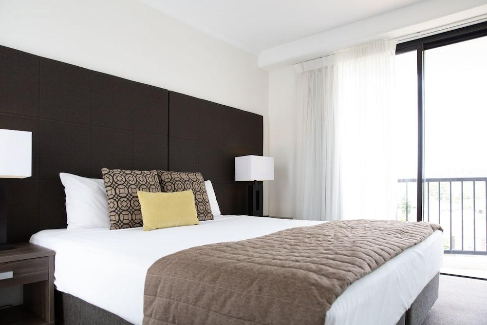 Mantra Coolangatta Aparthotel 4*
