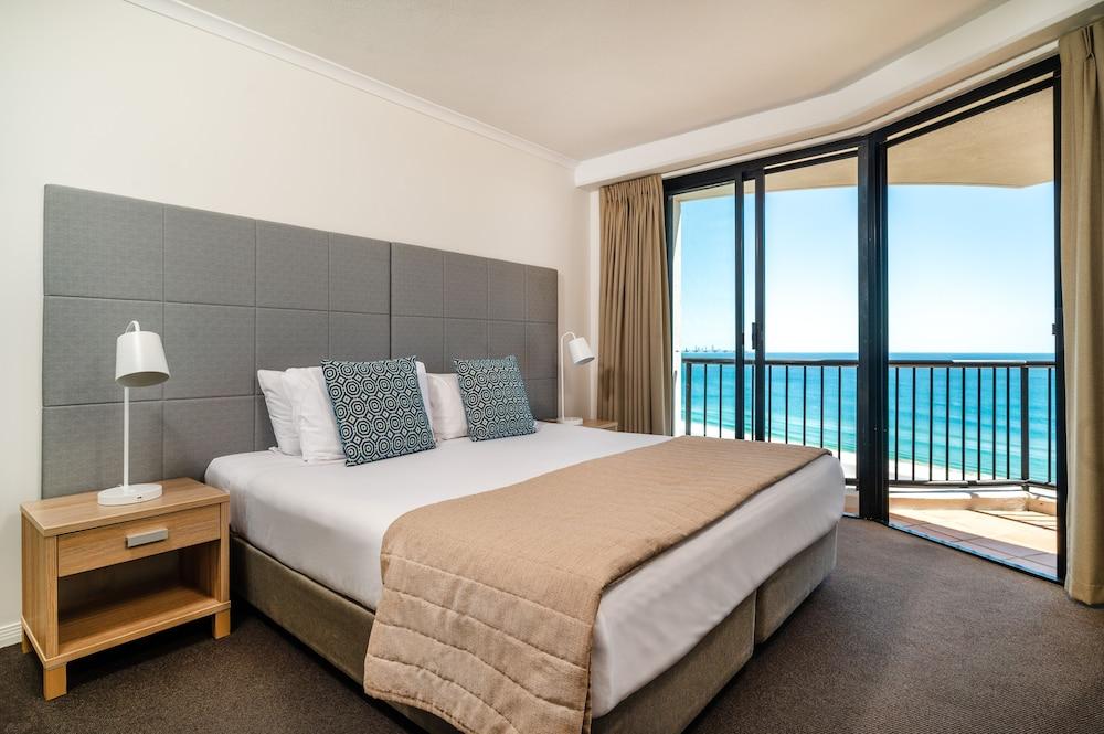 Mantra Coolangatta Gold Coast
