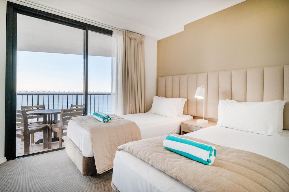 Mantra Coolangatta Gold Coast