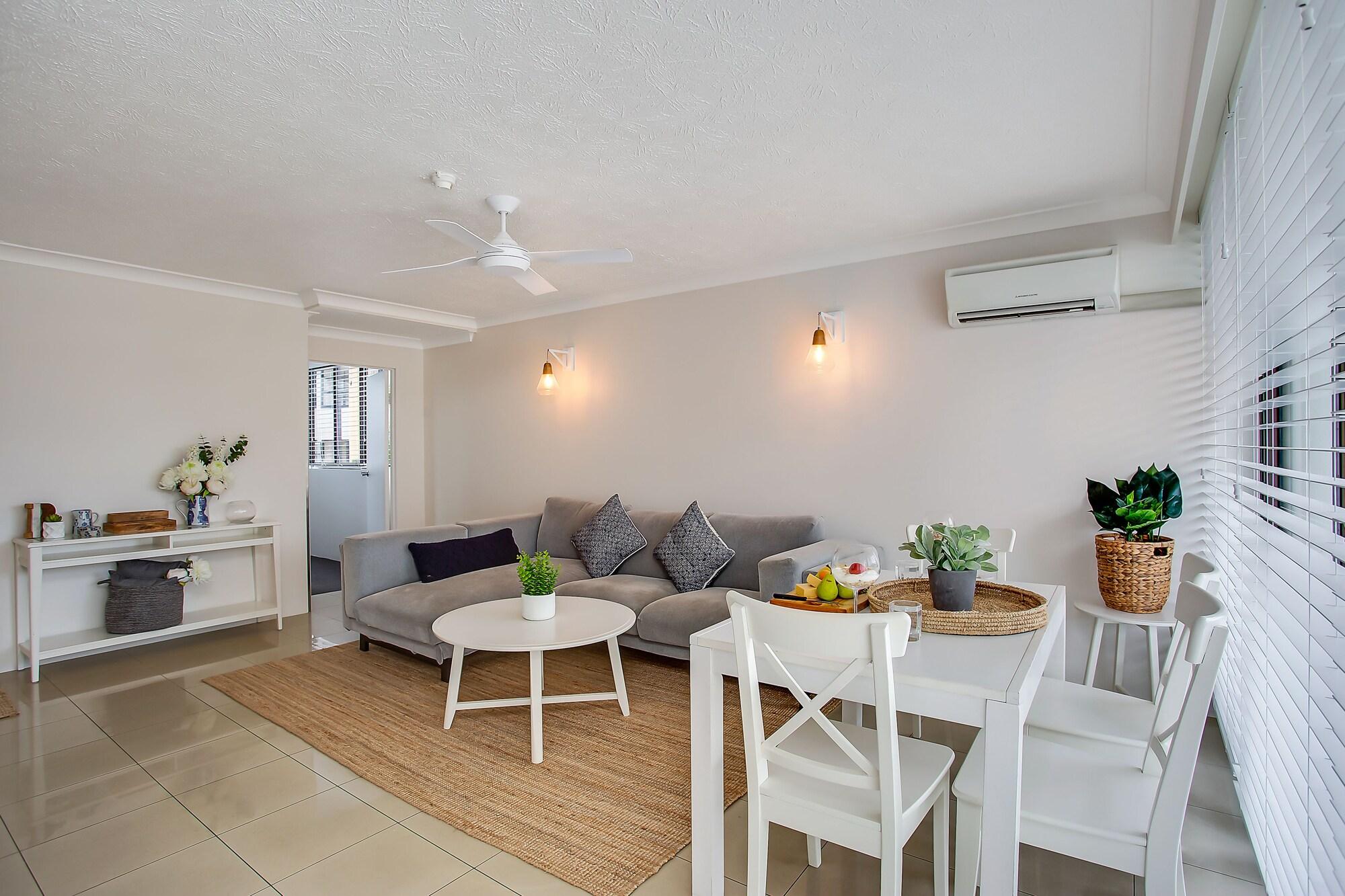 Pacific Broadbeach 4* Gold Coast