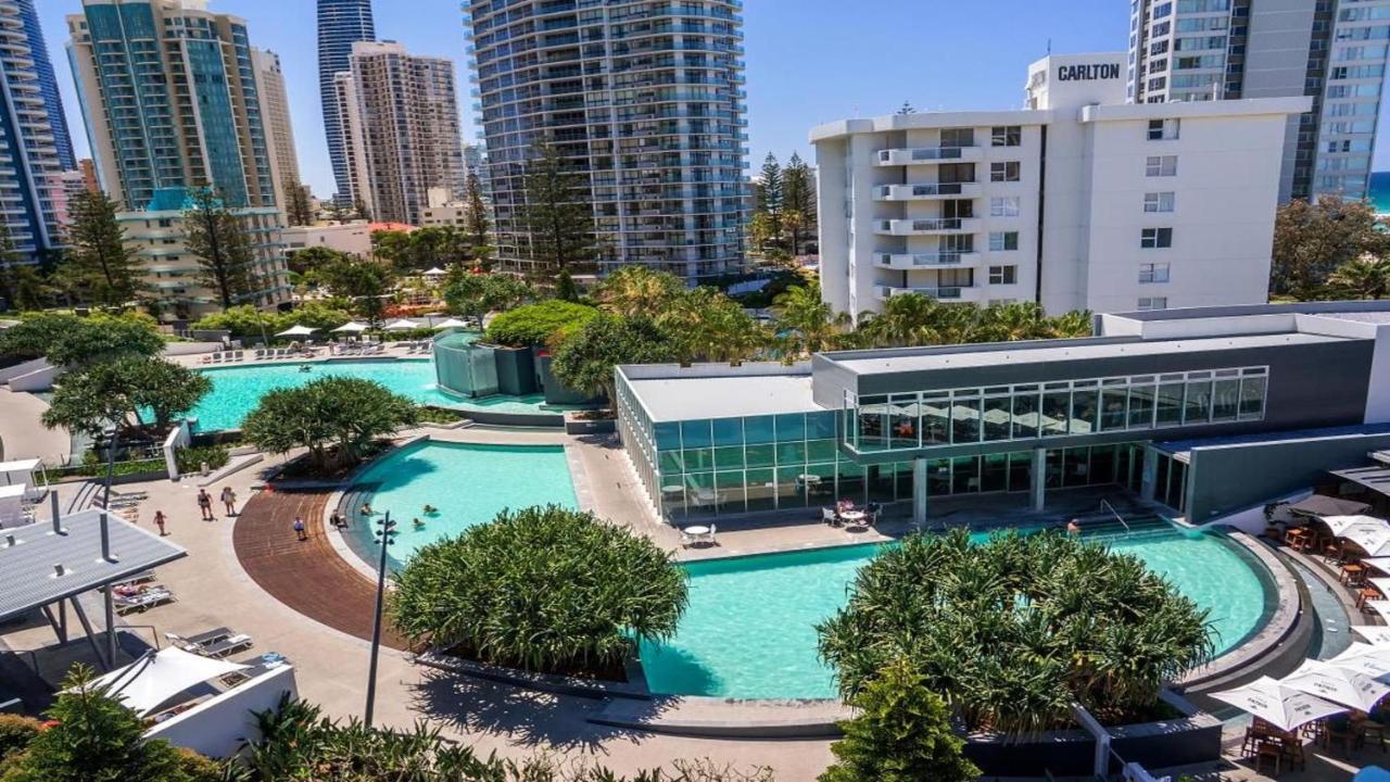 Stunning 2 Bedroom Ocean Views - Coasthm Apartment Gold Coast