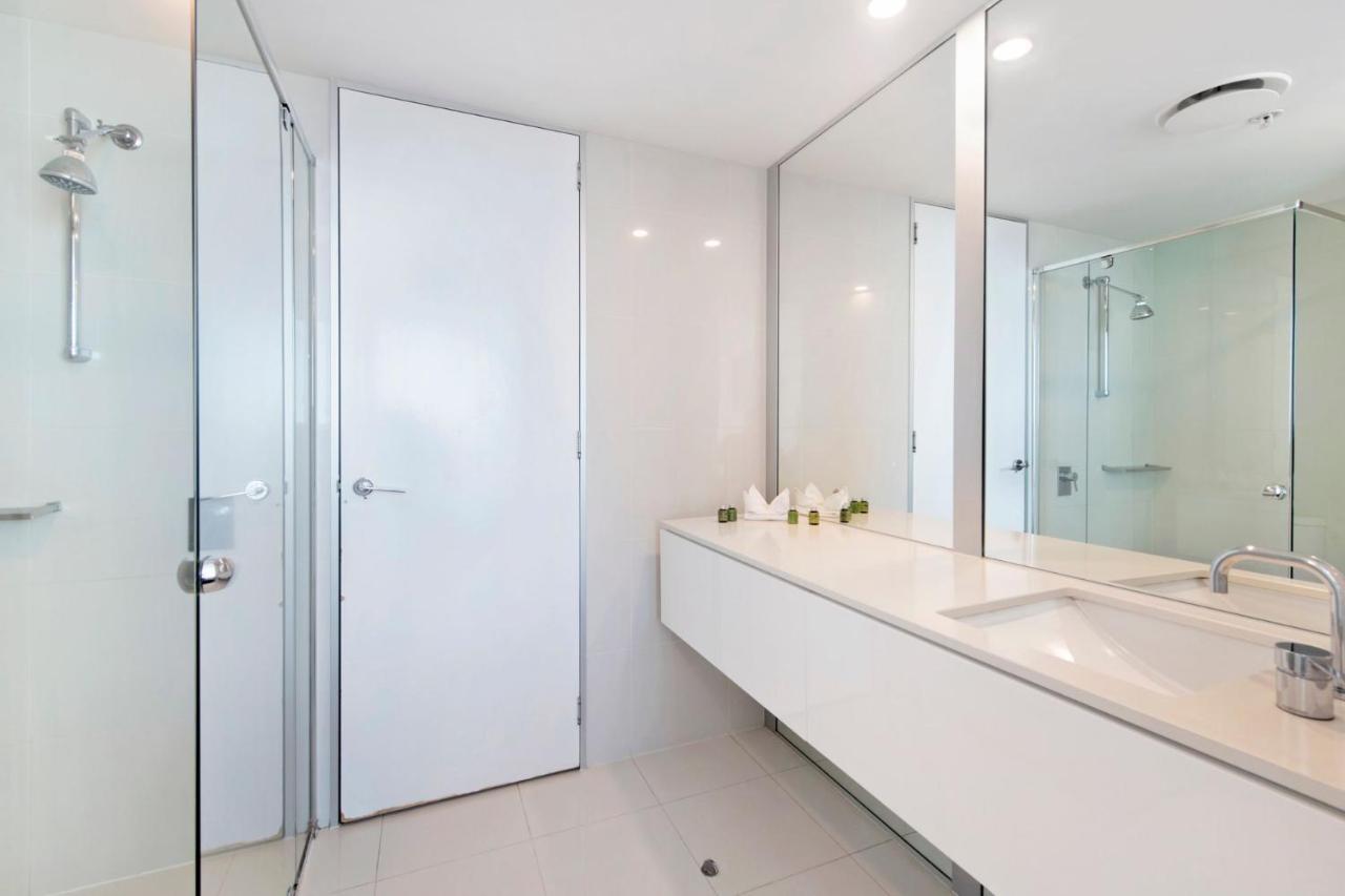 Stunning 2 Bedroom Ocean Views - Coasthm