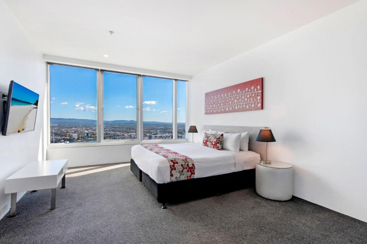 Stunning 2 Bedroom Ocean Views - Coasthm Apartment *