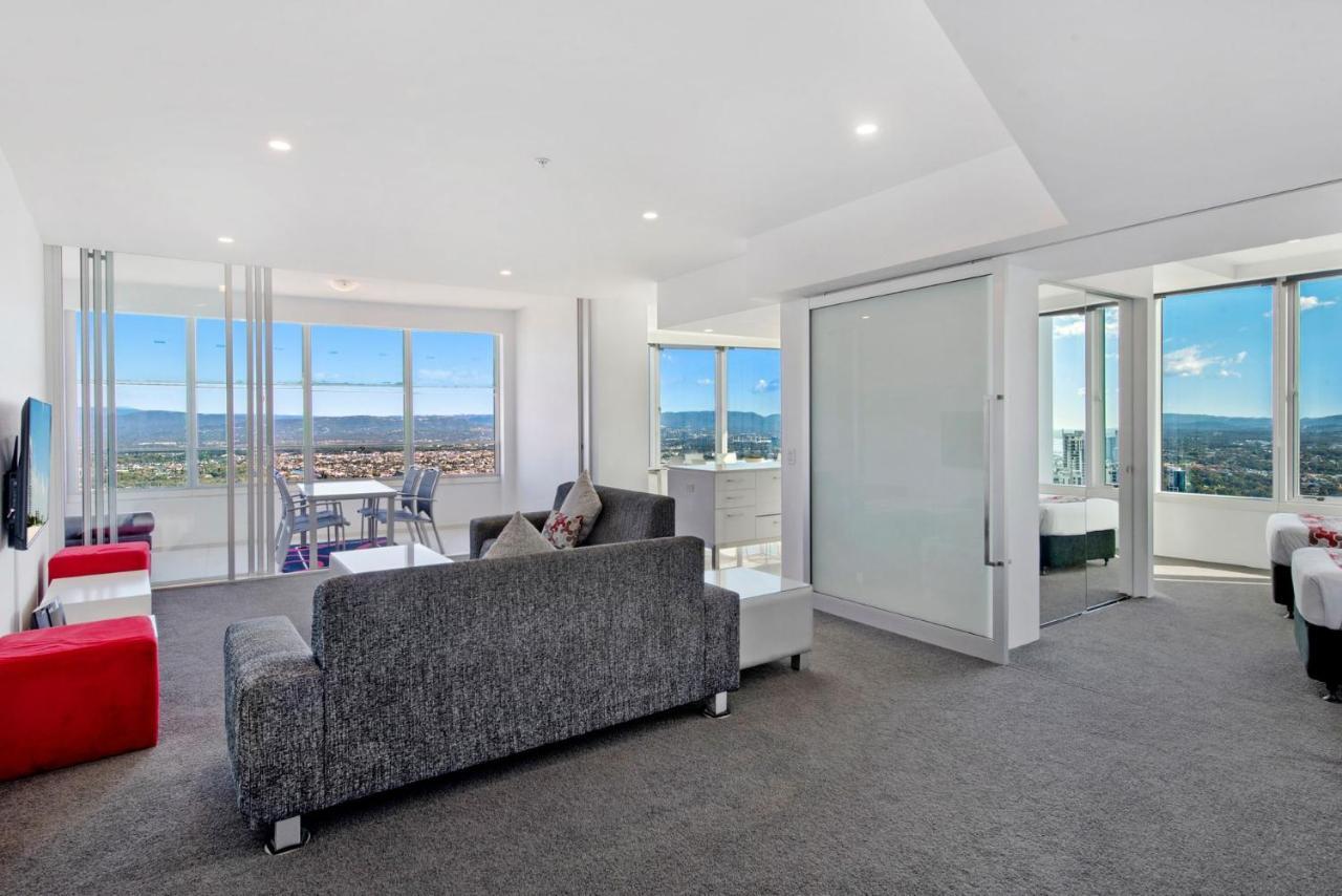 Apartment Stunning 2 Bedroom Ocean Views - Coasthm Gold Coast