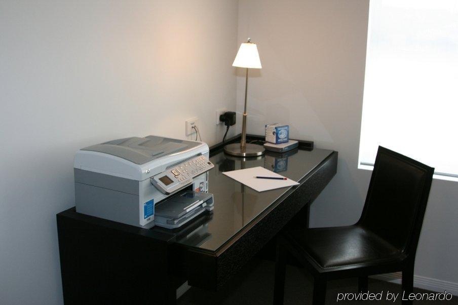 Chancellor Executive 4* Gold Coast