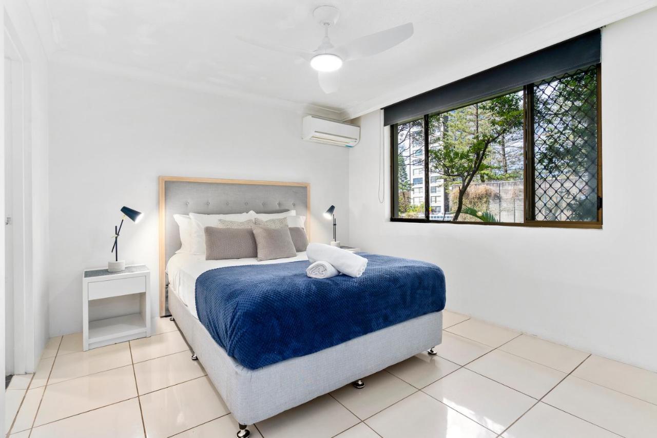 Apartment Surfers Paradise Fun Beachside Retreat