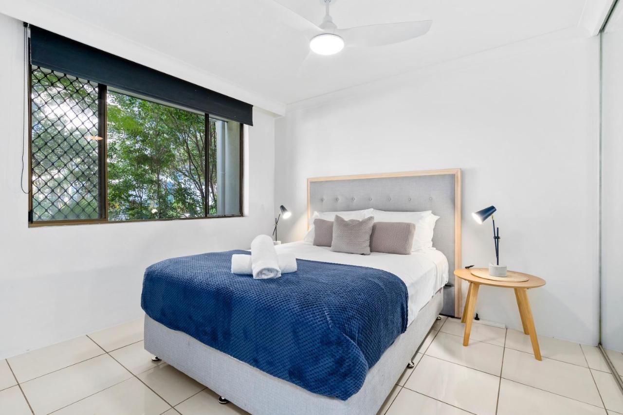 Surfers Paradise Fun Beachside Retreat Apartment *