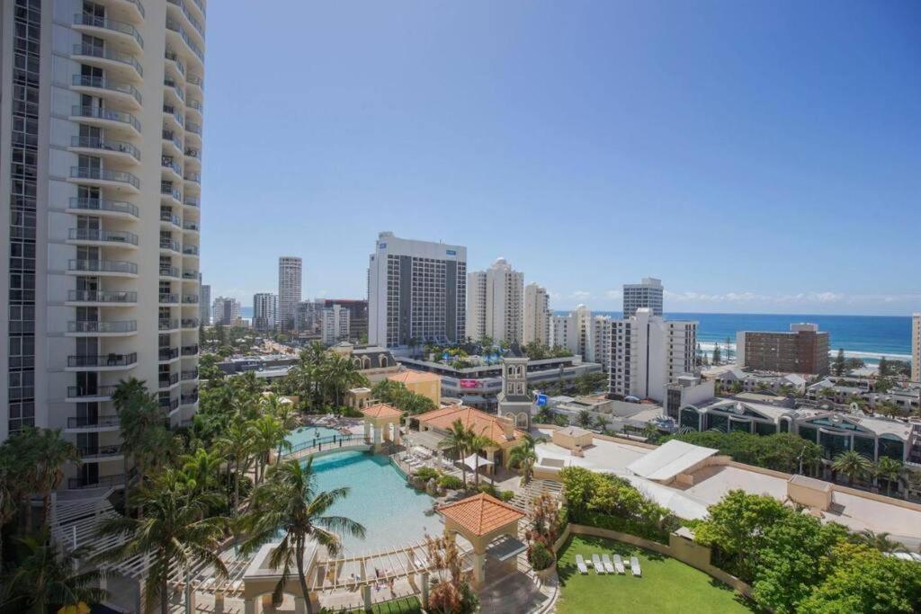 Deleted Luxurious In Surfers Apartment