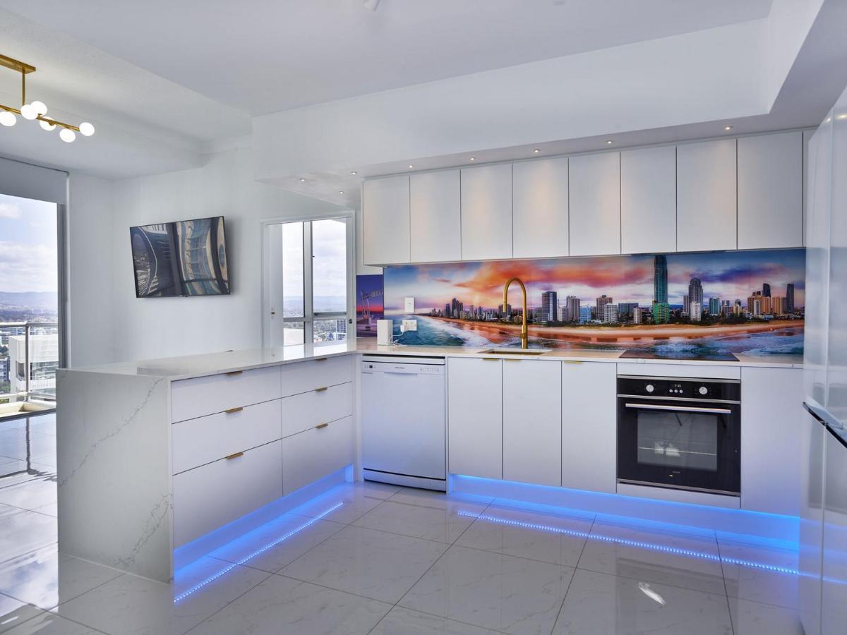 Deleted Luxurious In Surfers Apartment *