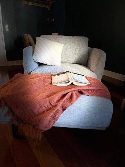 Apartamento Relaxing One Bedroom In The Heart Of Broadbeach - Cafe Onsite - Free Parking-pool-tennis-sauna *