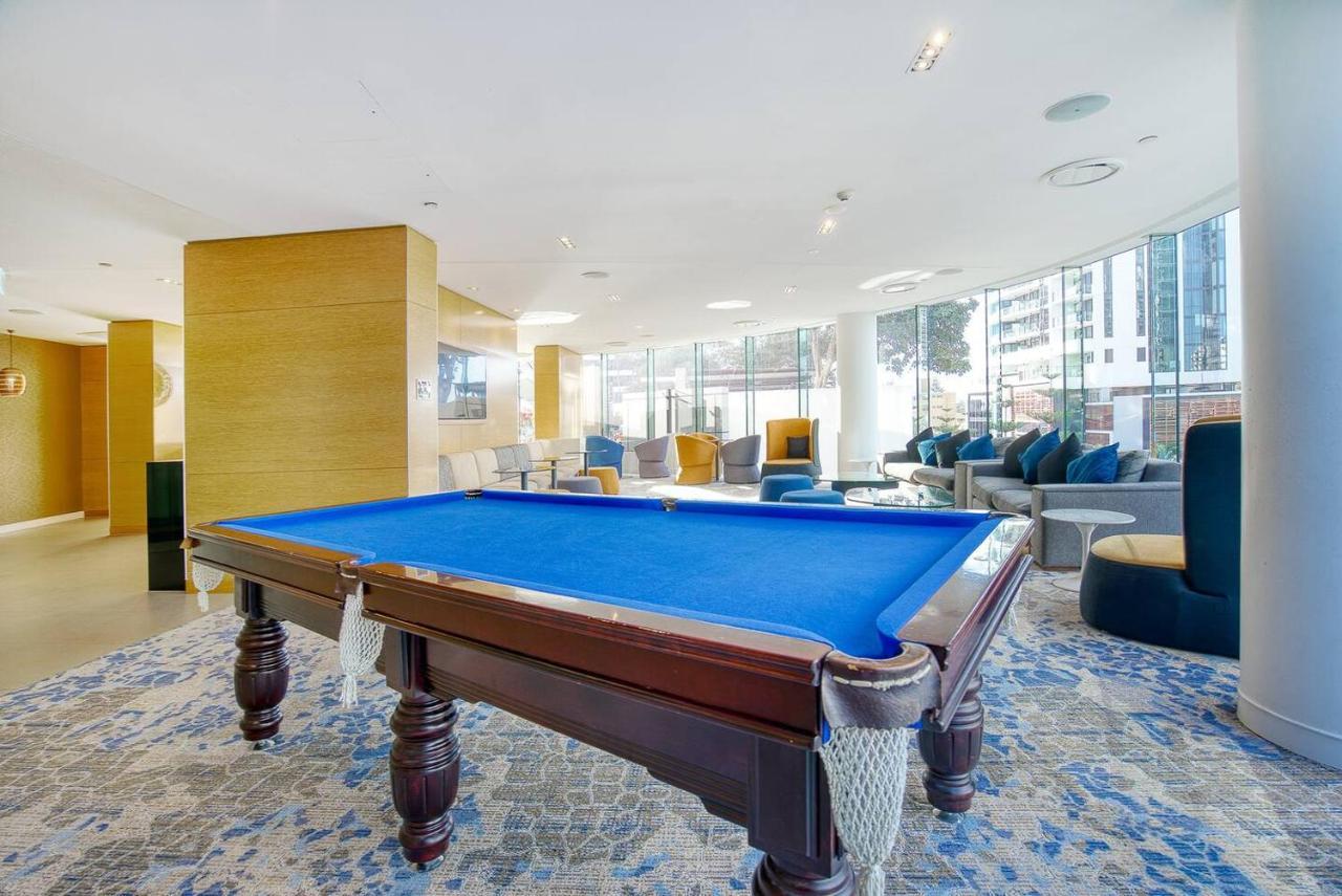 Broadbeach Exclusive - Sky High Luxury At Oracle *