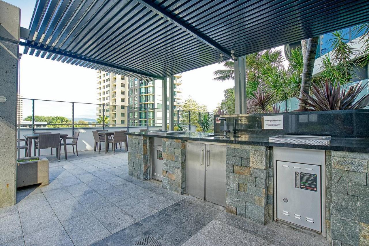 Broadbeach Exclusive - Sky High Luxury At Oracle *