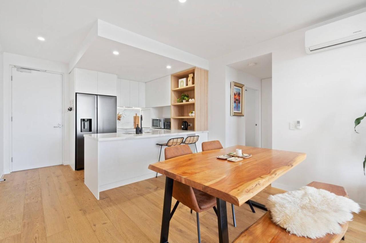 'tropical Tides' Resort-style Chic At Palm Apartamento Gold Coast