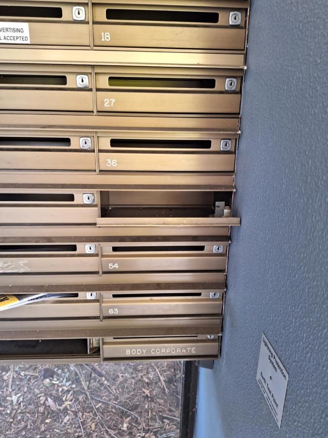 Supa Sized 3 Bedroom 2 Bath Apartment Gold Coast