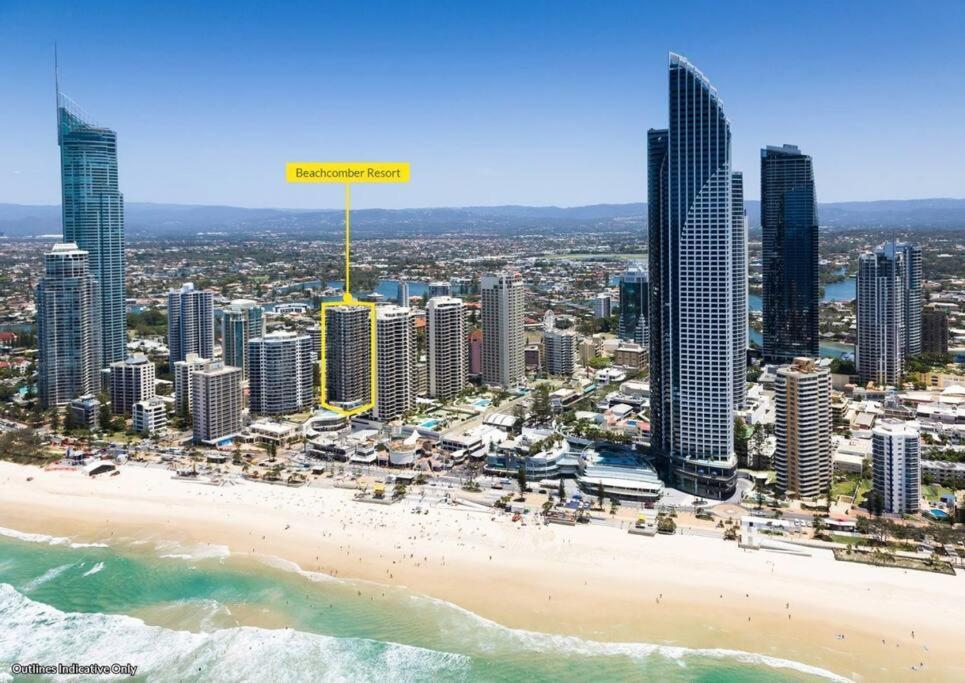 Surfers Paradise Beachcomber *