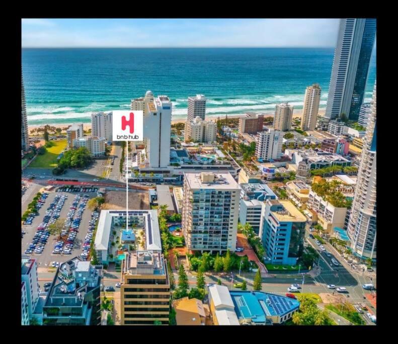 Surfers Paradise 1 Bedroom *