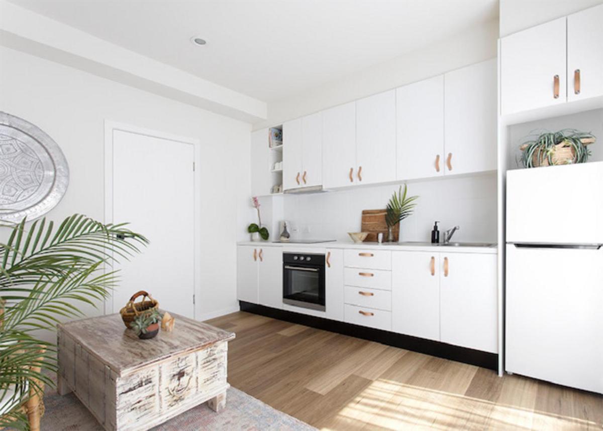 Currumbin 1 Bedroom - Steps From The Beach! Gold Coast