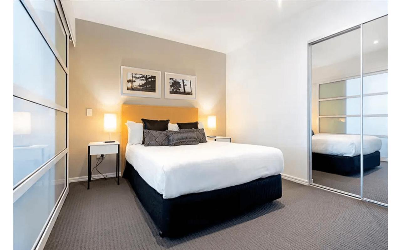 Hilton 2 Bed 2 Bath With Car Park 12704 * Gold Coast