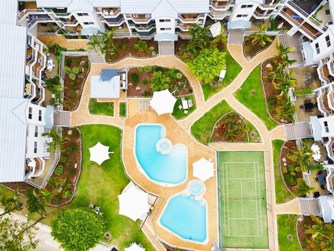 Resort Pelican Cove