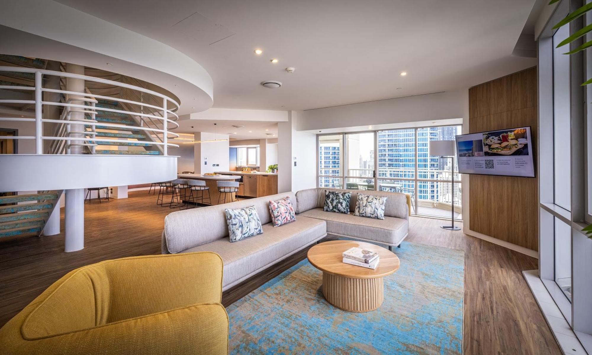 Novotel Surfers Paradise Hotel