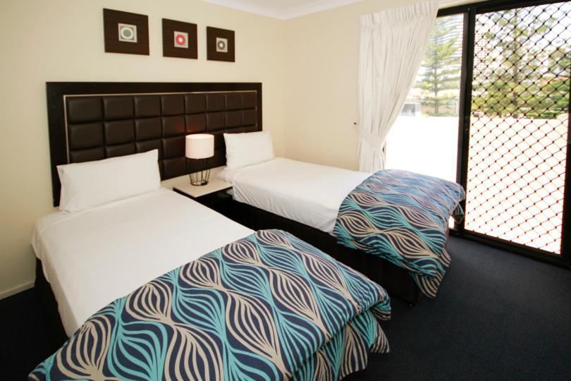 Island Aparthotel Gold Coast