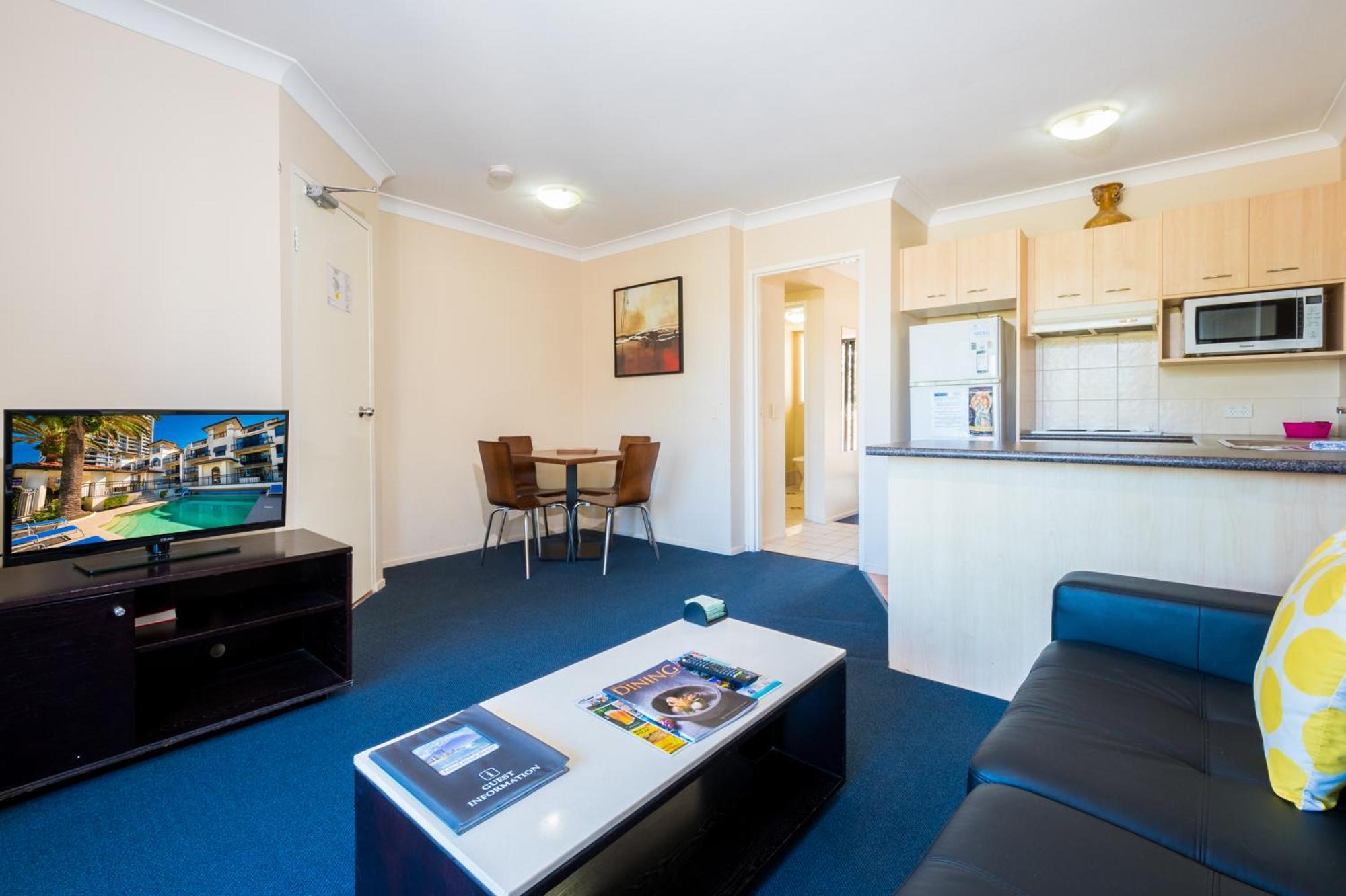 Aparthotel Island 3*