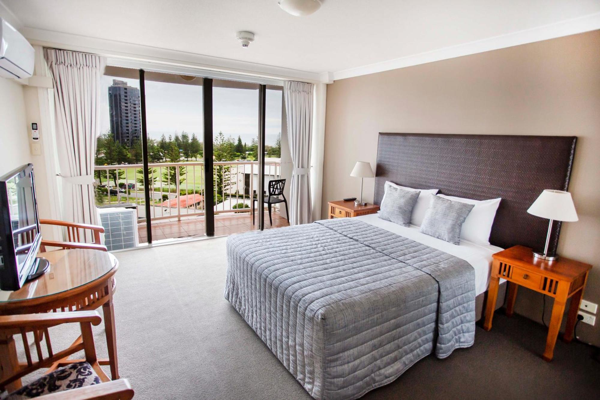 Bel Air On Broadbeach - Official Aparthotel Gold Coast