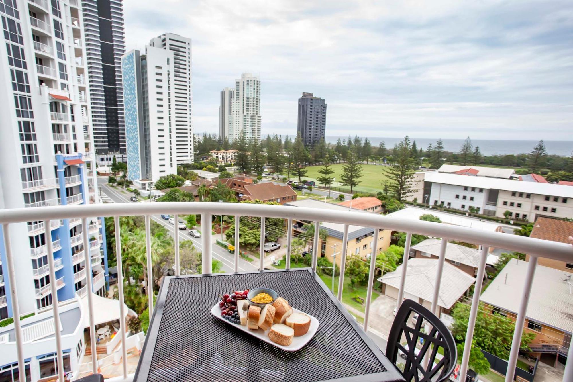 Bel Air On Broadbeach - Official Gold Coast