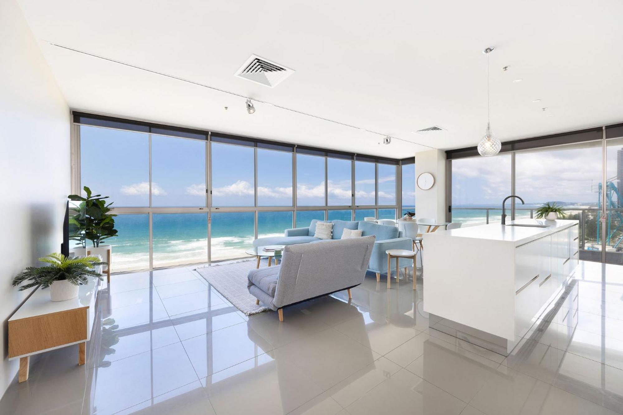 Ultiqa Air On Broadbeach Gold Coast