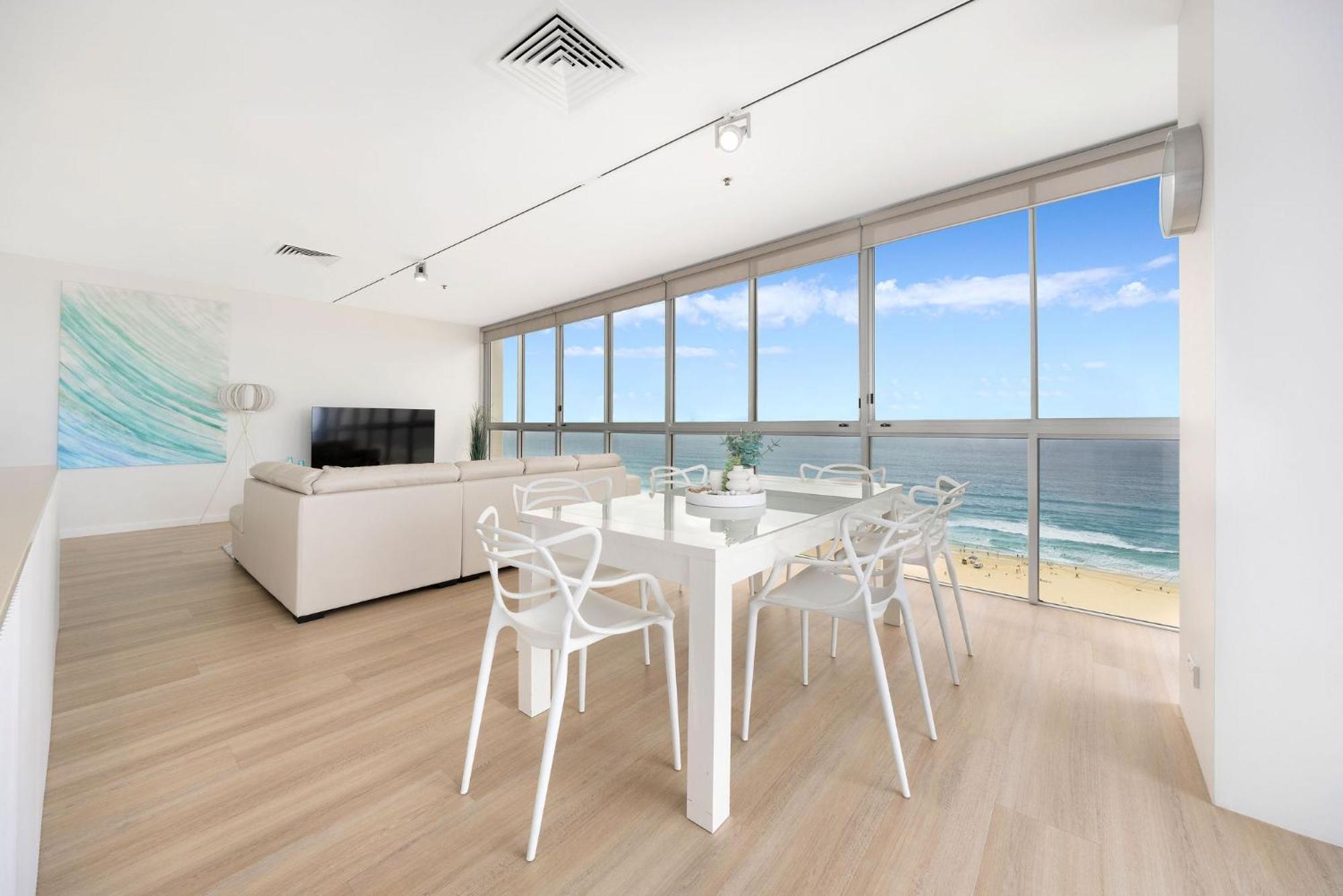 Ultiqa Air On Broadbeach Aparthotel
